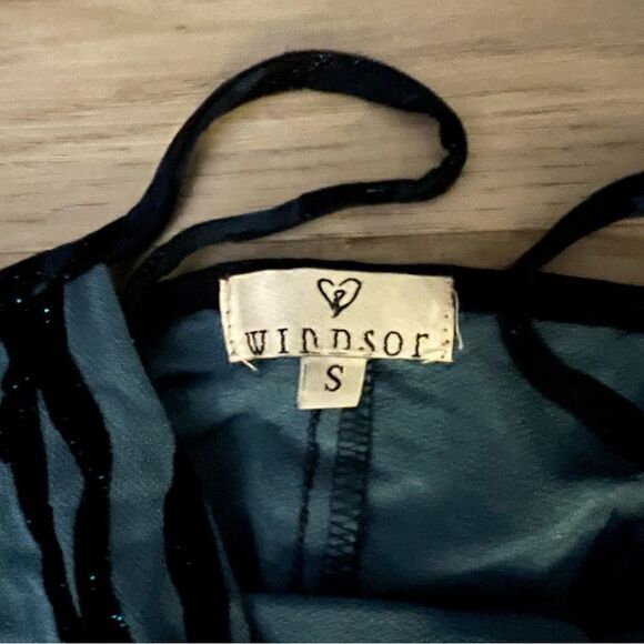 Windsor top cowl neck tiger stripe in blue sparkly fabric sz Small Deadstock - Picture 9 of 13